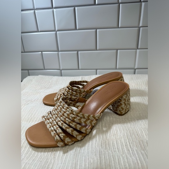 Universal Thread Boho Tan Heels - Picture 2 of 7